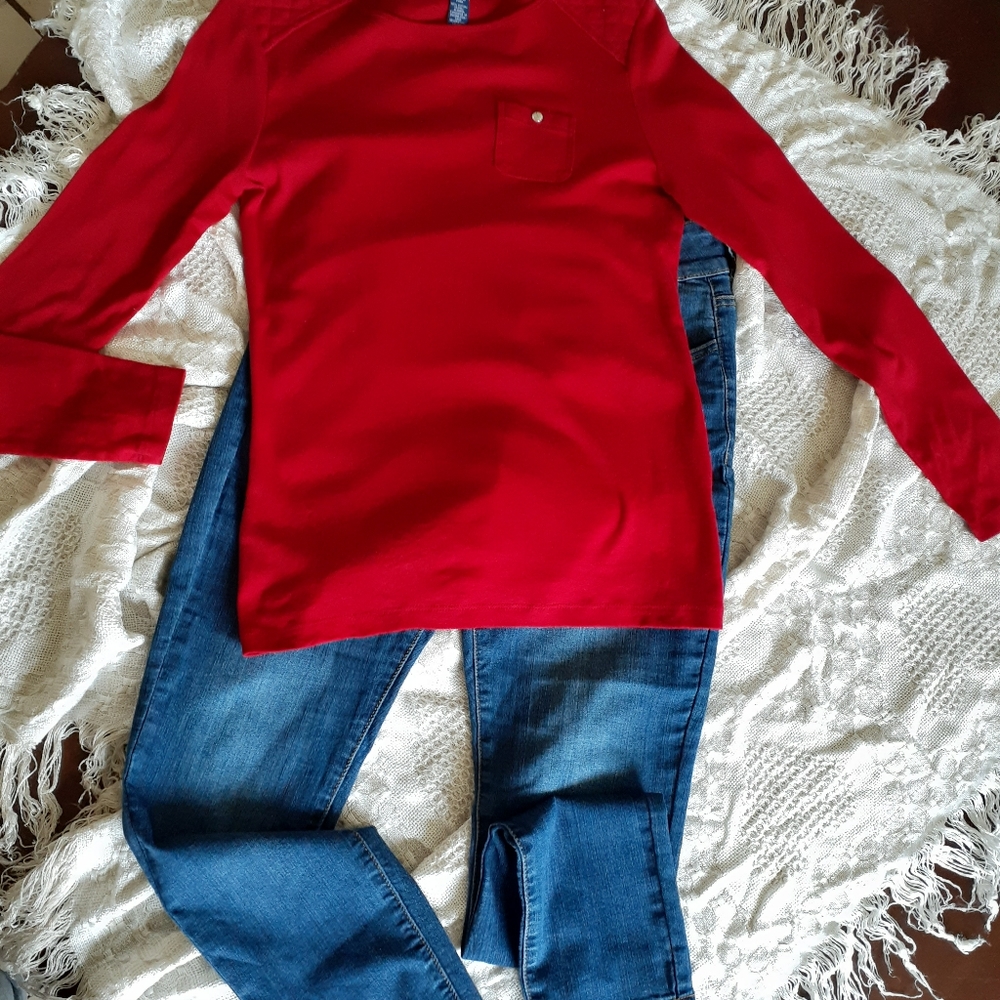 Long sleeve shirt